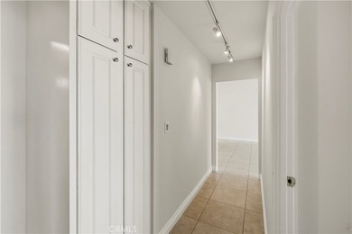 RECENTLY REFRESHED! ALL NEW INTERIOR PAINT (WALLS, DOORS & - photo 36