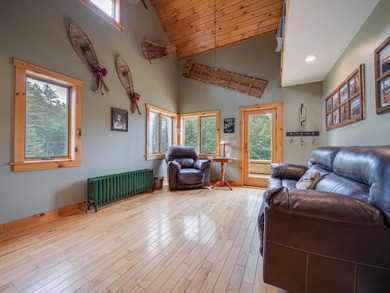 Welcome to 11 North Point Rd, a completely updated classic - photo 50