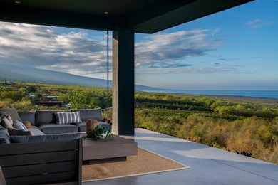 Ultra modern, newly constructed luxury home on an extremely - photo 13