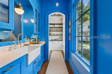 This spectacular home in Spanish Wells Plantation was - photo 18