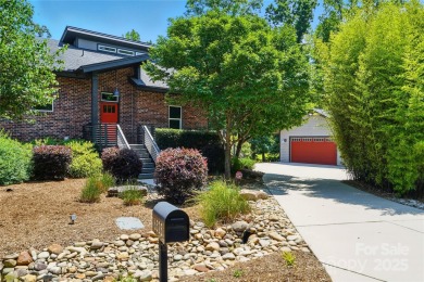 Lake Home For Sale in Charlotte, North Carolina