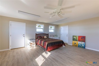 Eastgate Ranch is a premium, turnkey cattle and recreational - photo 32