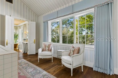 This spectacular home in Spanish Wells Plantation was - photo 33