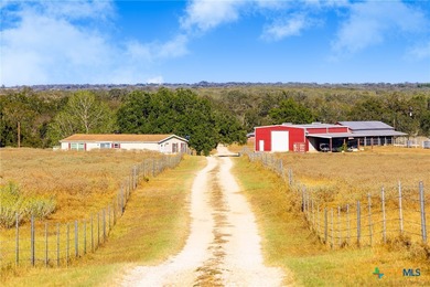 Eastgate Ranch is a premium, turnkey cattle and recreational - photo 35