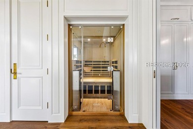 This spectacular home in Spanish Wells Plantation was - photo 37