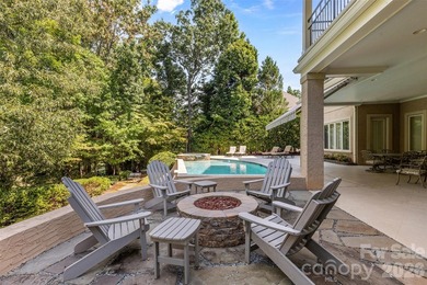 Simonini-built show home in Ballantyne Country Club inspired by - photo 47