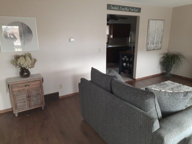 Live and let live! Duplex 2 minutes away from Rainy Lake for - photo 3
