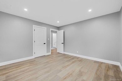 Welcome to 11 Mayfield Dr, Mastic Beach! This beautifully - photo 14