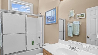 Welcome to 19 Lagoon Drive where every day can be like vacation - photo 19