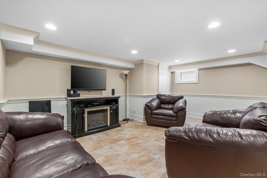 Nestled within the highly sought-after Harbor Green community of - photo 32