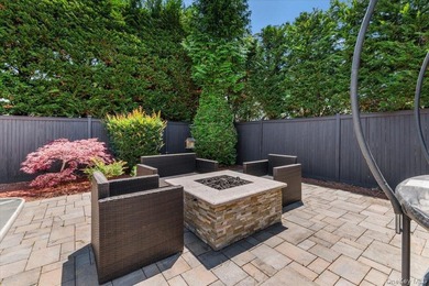 Nestled within the highly sought-after Harbor Green community of - photo 34