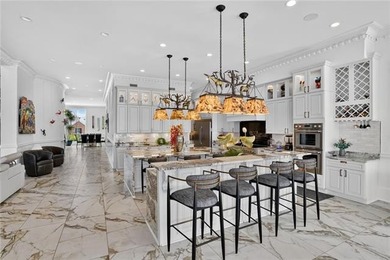 Exceptional waterfront estate in a gated community offering - photo 35
