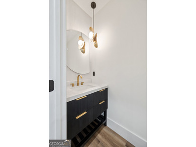 Experience the perfect blend of modern architecture, thoughtful - photo 50
