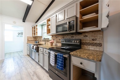 ATTENTION ALL BUYERS! THE OWNER IS OFFERING SELLER FINANCING (NO - photo 5