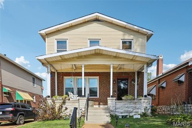 (private lake, pond, creek) Home For Sale in Saint Louis Missouri