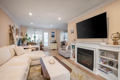 Live the Beach Lifestyle Year-Round at Waters Edge! Welcome to