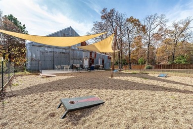 This restaurant and bar is located on 1.3 acres directly across - photo 17