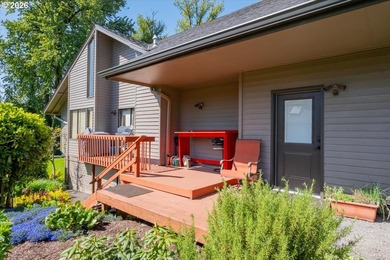 Willamette Riverfront Atomic Ranch townhome, meticulously - photo 43