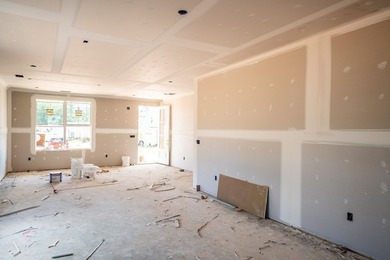 Popular Willow B plan with main level master, large LR & - photo 4