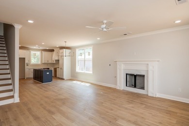Popular Willow B plan with main level master, large LR & - photo 2