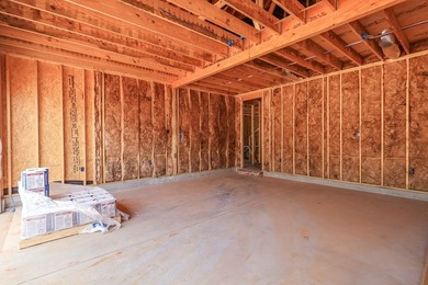 Beech plan with a main level master & each bedroom having a - photo 3