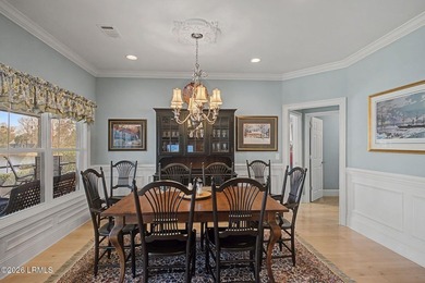 This beautiful custom home features one of the very best - photo 12