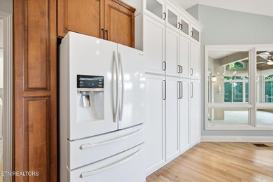 Rarely does an opportunity arise to own a custom Waterfront - photo 17
