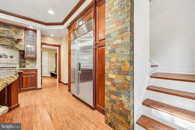 Freshly painted custom estate with a 3-car garage, offering an - photo 18