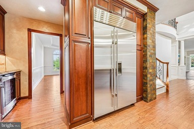 Freshly painted custom estate with a 3-car garage, offering an - photo 19