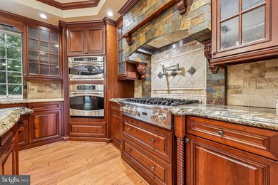 Freshly painted custom estate with a 3-car garage, offering an - photo 22