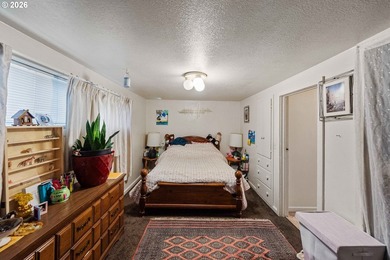 RARE INCOME PROPERTY OPPORTUNITY! Investor-focused property - photo 8