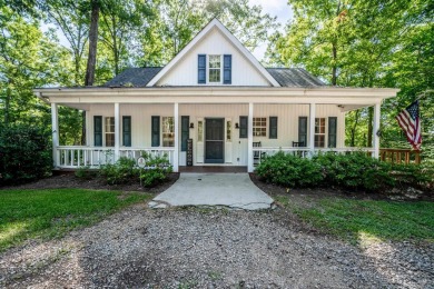 Lake Home For Sale in Eatonton, Georgia