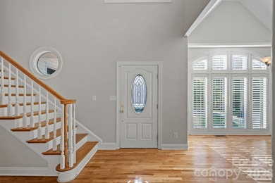 SOMERSET LAKE NORMAN!! This well-maintained home is situated on - photo 4