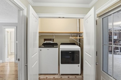 Welcome to 11 Glengary Ct, a beautifully updated pool home - photo 38