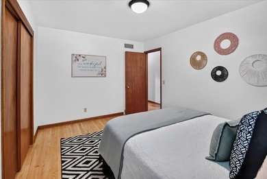 Incredible value awaits the new owner of this Northside ranch - photo 20