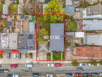 LOCATION ! LOCATION ! ALL BRICK DEATCHED 3 FAMILY ON 60X100 - photo 2