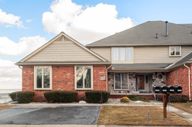 Lake Condo For Sale in Saint Clair Shores, Michigan