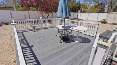 Welcome to your next chapter home. This recently renovated home - photo 31