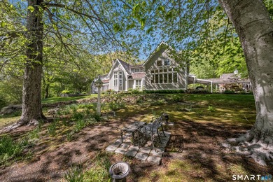 Welcome to 150 Joshuatown Road in Lyme, a stunning, custom built - photo 32