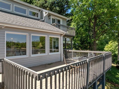 Welcome to lake living on beautiful Lake Bowen, where - photo 34