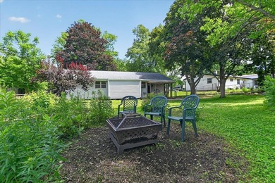 Incredible value awaits the new owner of this Northside ranch - photo 40