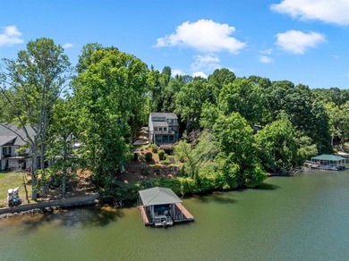 Welcome to lake living on beautiful Lake Bowen, where - photo 41
