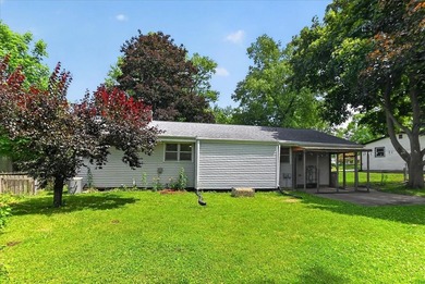 Incredible value awaits the new owner of this Northside ranch - photo 43