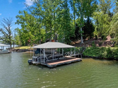 Welcome to lake living on beautiful Lake Bowen, where - photo 43