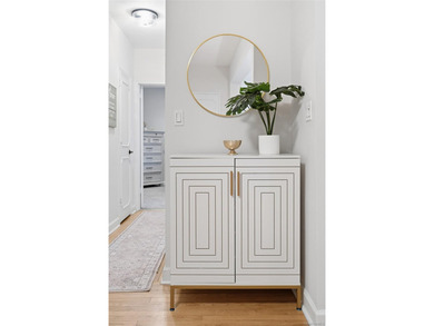 Experience the best of city convenience and suburban comfort in