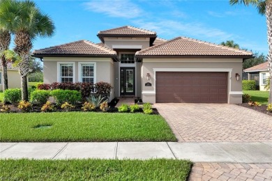Lake Home For Sale in Fort Myers, Florida
