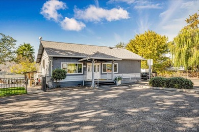 Set on over an acre of pristine Clearlake shoreline, this - photo 4
