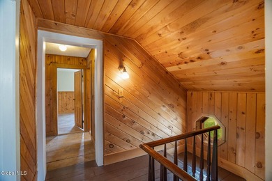 Nestled in the scenic countryside of Argyle, this one-of-a-kind - photo 34