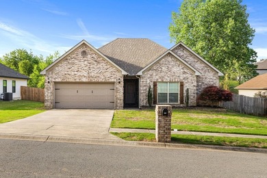 Welcome to this charming home nestled in a quiet Cabot - photo 36