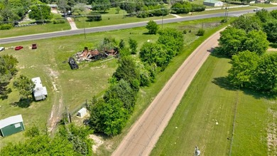 Great piece of commercial property Zoned B-2 with a multitude of - photo 5